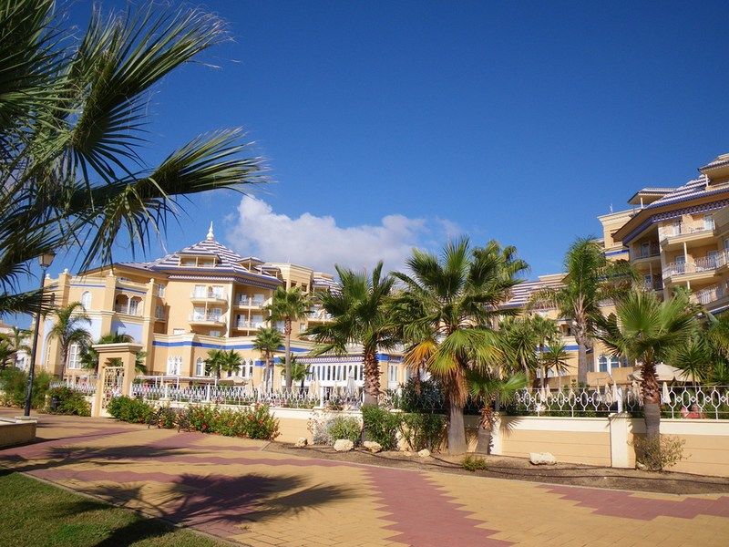 Leo Jardines De Isla Canela Kültér fotó